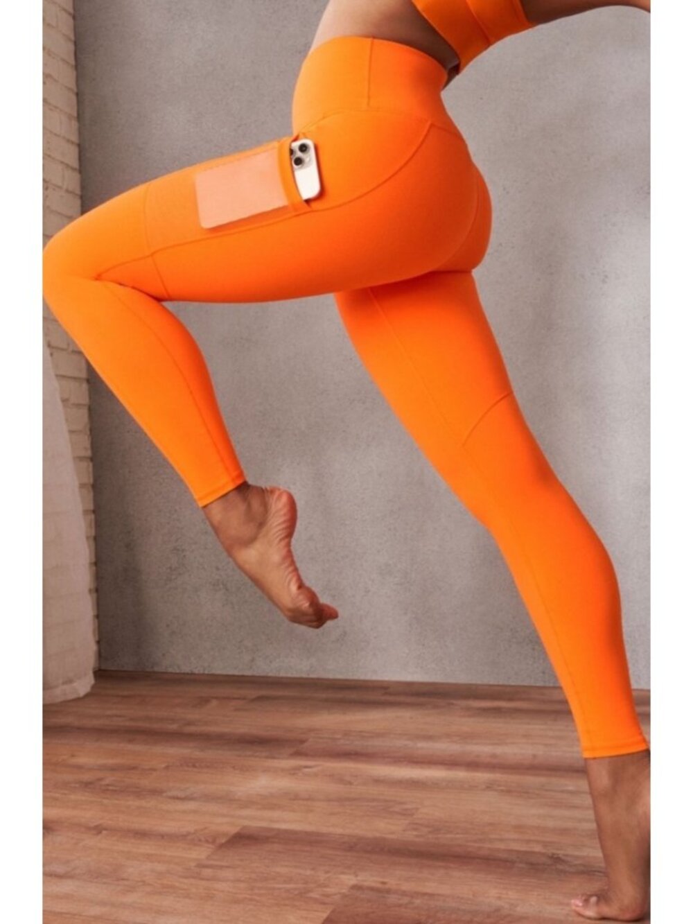 NEW Fabletics On-The-Go PowerHold High-Waisted Flash Orange Leggings XS Active